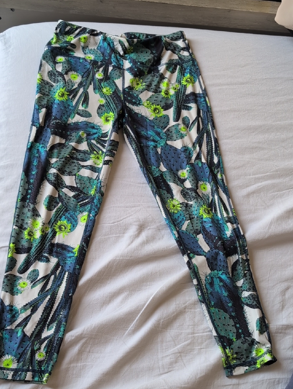 Sweaty Betty White Leggings with Blue & Green Cactus Print